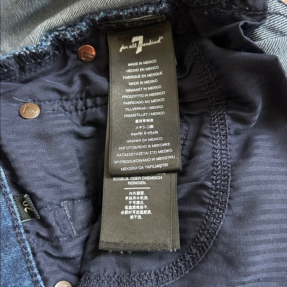 7 For All Mankind -Josefina straight leg dark wash - Picture 5 of 7